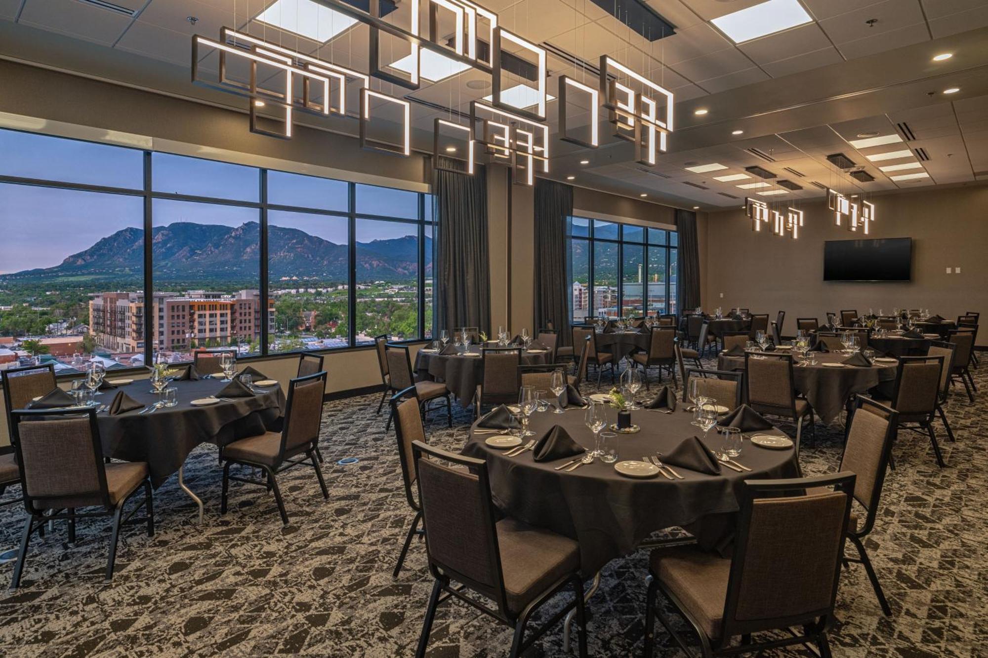 Element Colorado Springs Downtown酒店 外观 照片