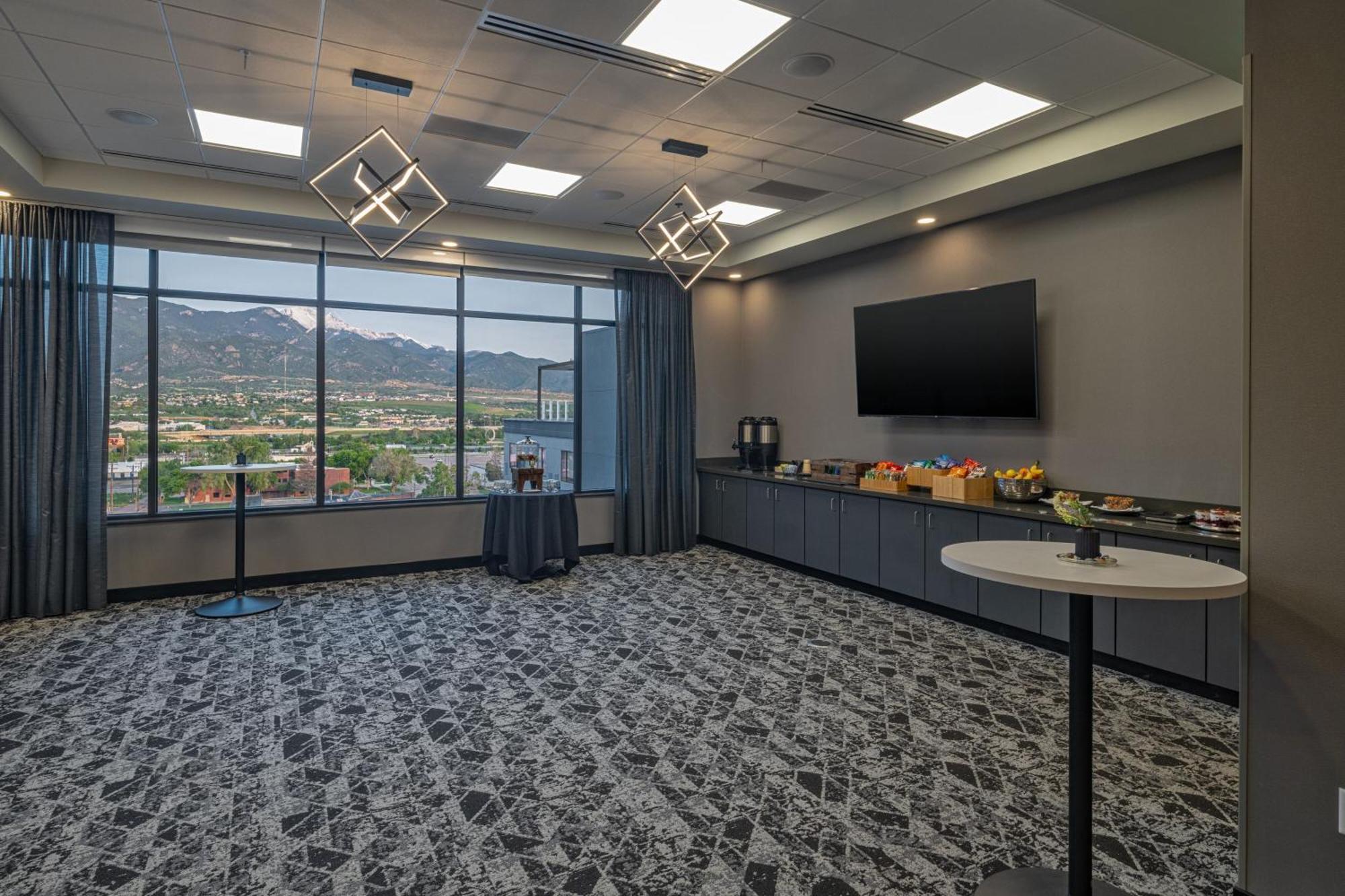 Element Colorado Springs Downtown酒店 外观 照片